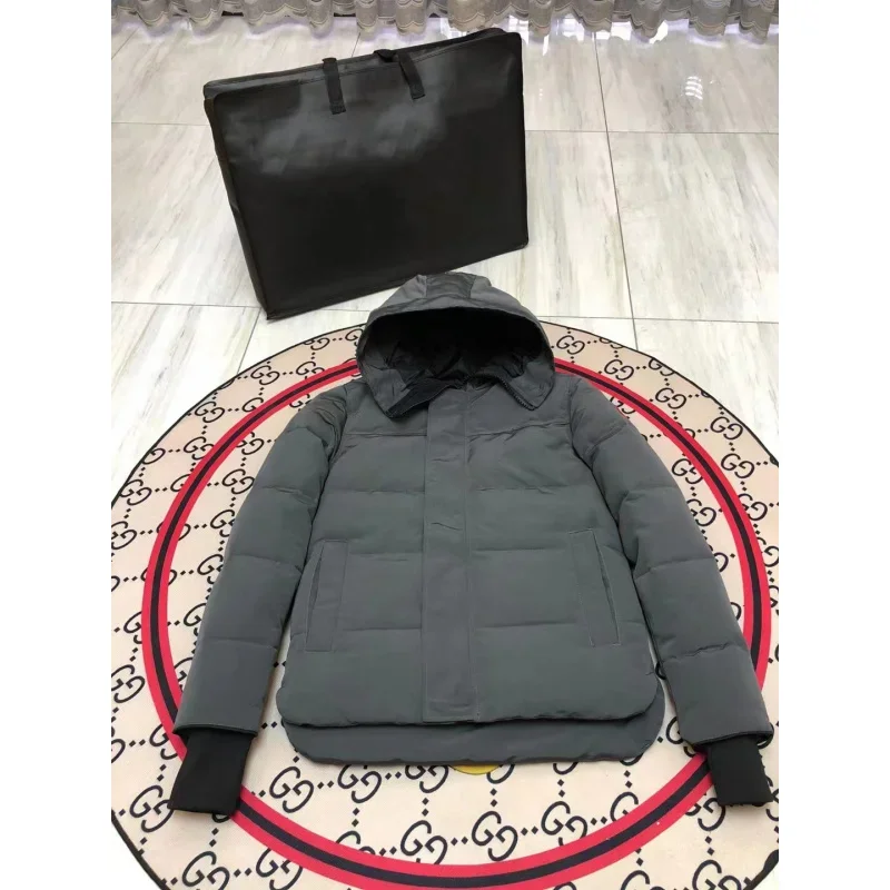 Cana*a Go*se Solid Color Windproof Crop Puffer Jacket Unisex Winter Thick Short Style 90% White Goose Down Jacket Womans Coat