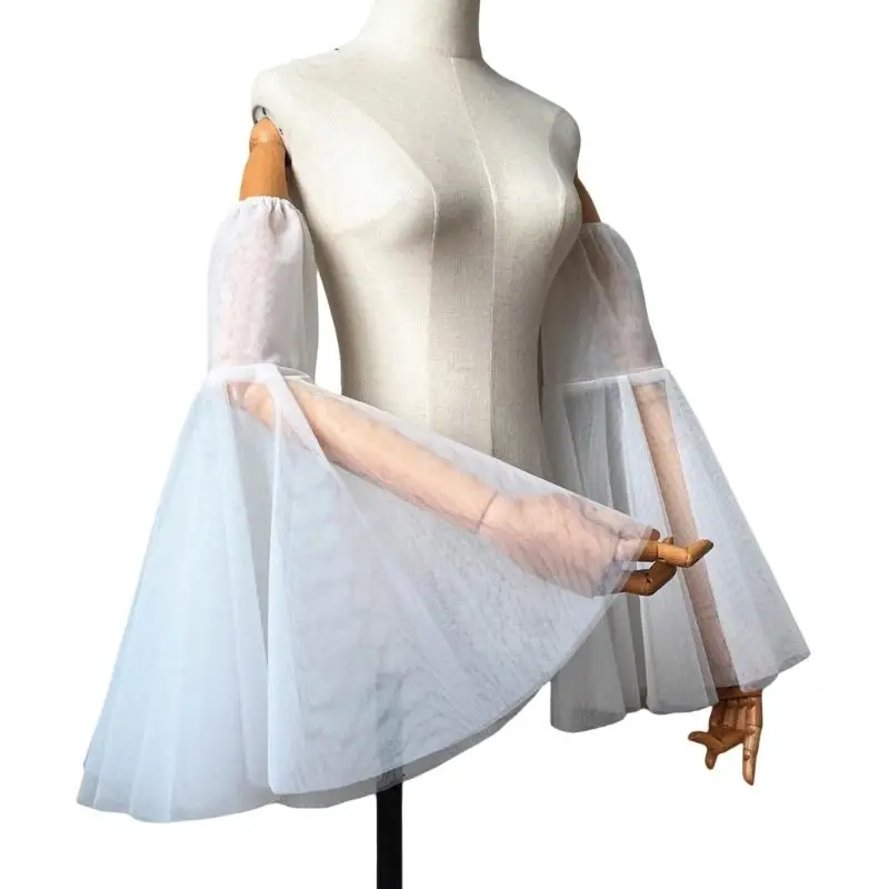 39BD Atmungsaktive, ausgestellte Armstulpen für Hochzeitskleider und besondere Anlässe – Detail 9