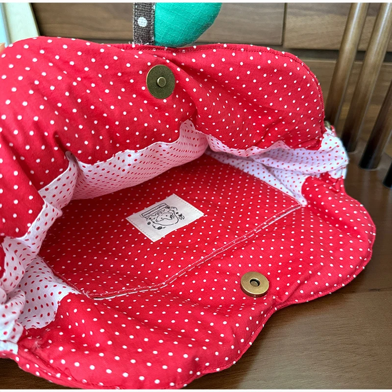 Patchwork-Stoff-Umhängetasche, Apfelförmige Handtasche mit Blumen- und Punktmuster für Damen, Mädchen, Studenten, Cottagecore, süße Handtasche – Detail 18
