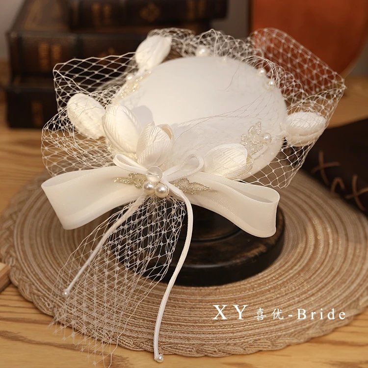 

Mini White Satin Fascinator Hat Hair Clip with Face Veil Fairy Elegant Ladies Royal Tea Party Horse Race Fascinators Headpieces