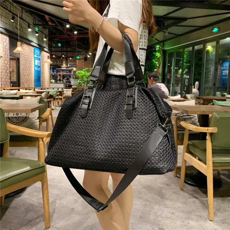 Large volume new travel bag Simple casual big bag Nylon cloth mesh shoulder bag Removable shoulder belt messenger bag