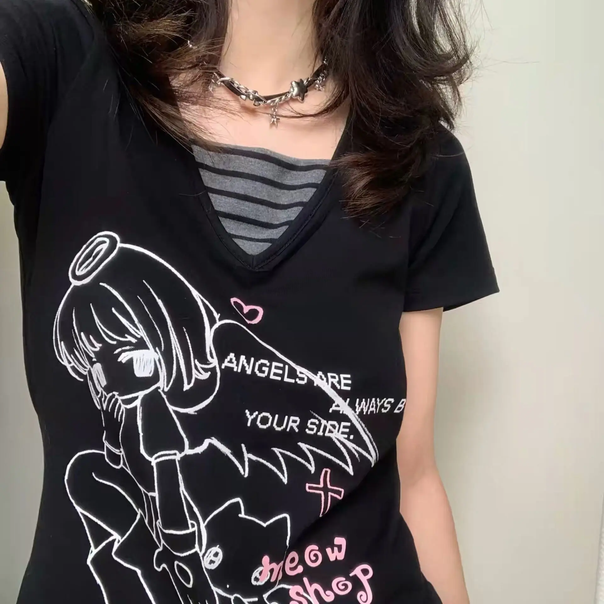 

Cute Black Angel V-neck T-shirt Women's Summer Fashion Short Sleeve Straight Leg Pants School Uniform Style Second-hand