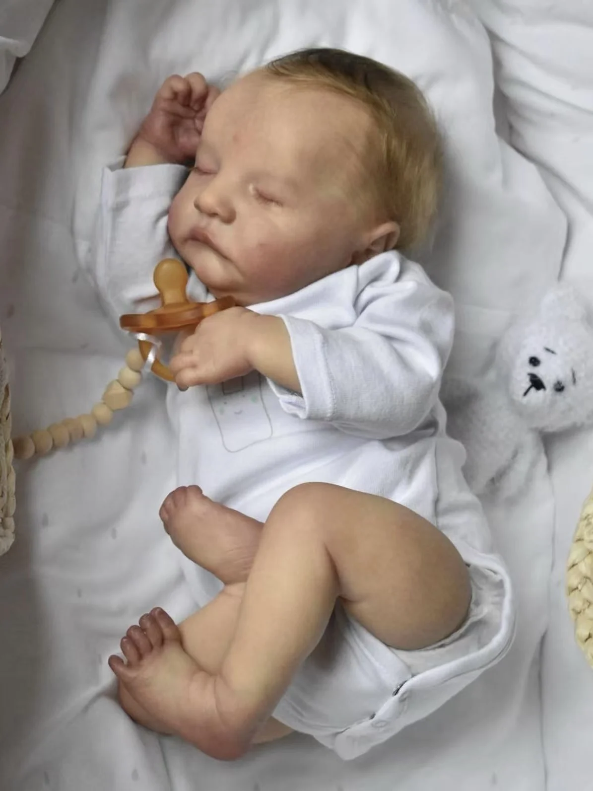 Cokela 19 cali/48 cm Realistyczna Lalka Reborn z Miękkiego Silikonu z Ręcznie Wszytymi Sztucznymi Włosami