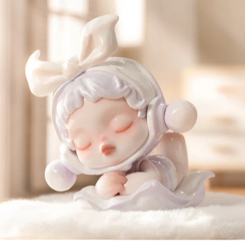 

SKULLPANDA Temperature Series SP8 Blind Box Figures, Trendy Collectible Toys, Perfect Gift for Fans & Collectors