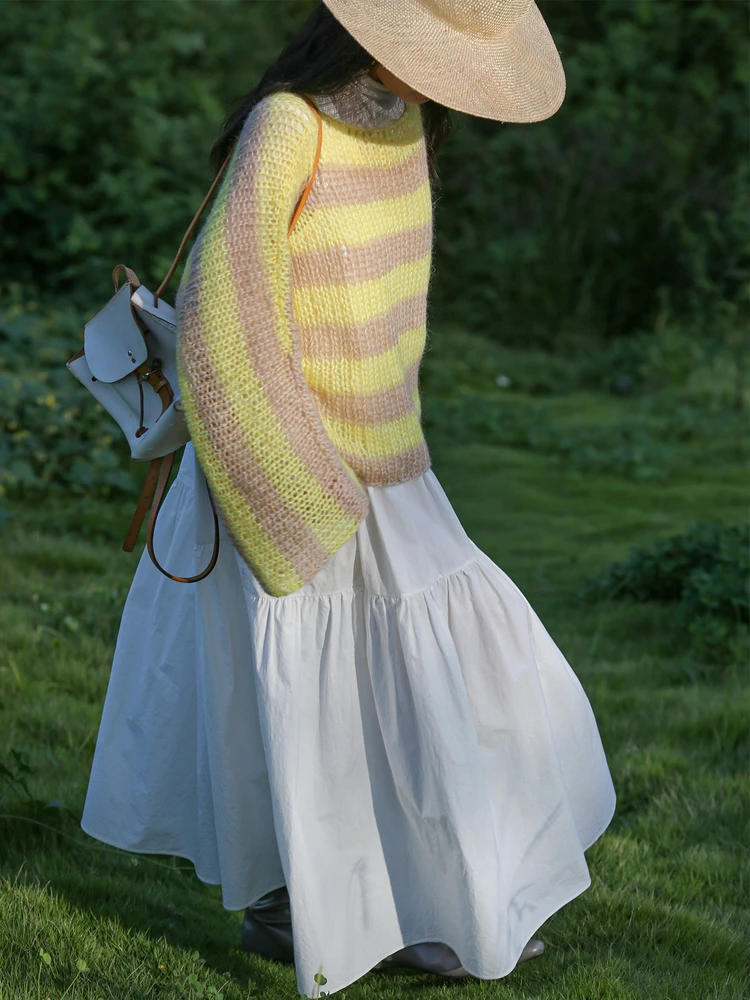 

Handmade Long Sve Women's Knitted Sweater Coat Loose Fit Soft And Comfortable Striped Top for Early Autumn And Winter