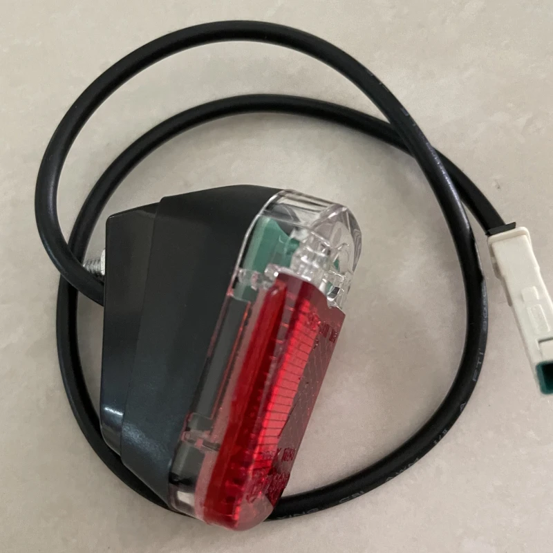 Bremslicht Rücklicht für Ninebot Max G30D Elektroroller Zubehör Hinten Rücklicht Wasserdichtes Warnlicht E-Scooter Neu – Detail 3