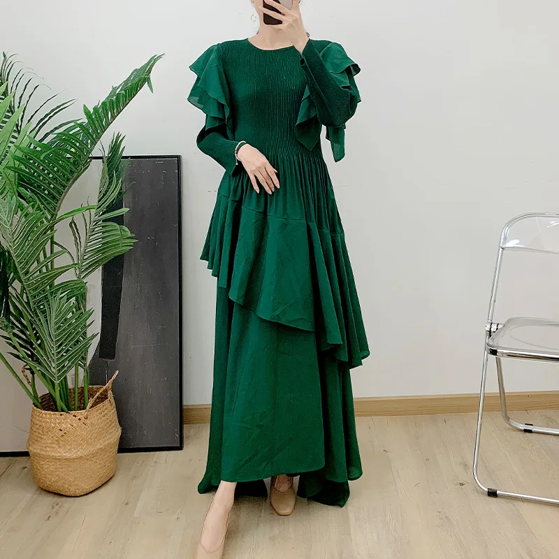 Miyake Plissee Kleid neu 2024 neue Falbala Langarm Rundhals Saum unregelmäßiges Temperament elegant Luxus schlank