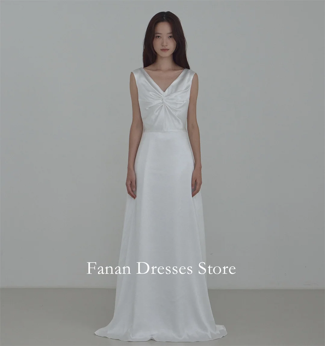 فانانان كوريا على شكل حرف a طول الأرض ورقبة على شكل حرف V فساتين العروس الحرير الساتان مشد غمد فساتين الزفاف سترس عاجي مخصص Pr #1