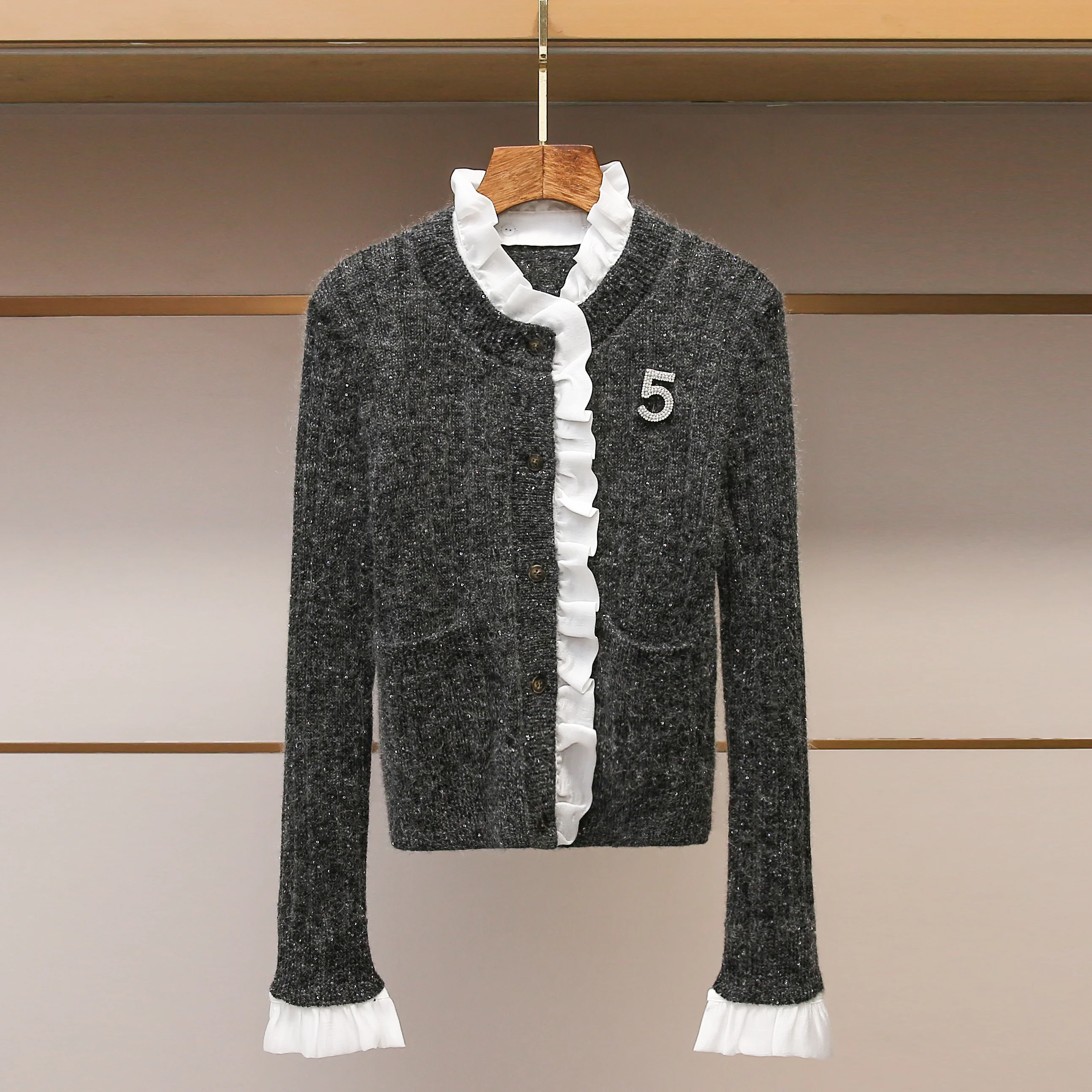 Ele Color Blo Knitt… - image