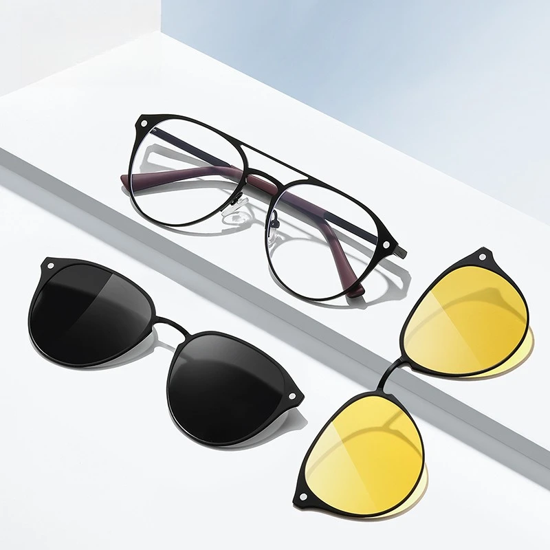 Men's Aluminum Magn…