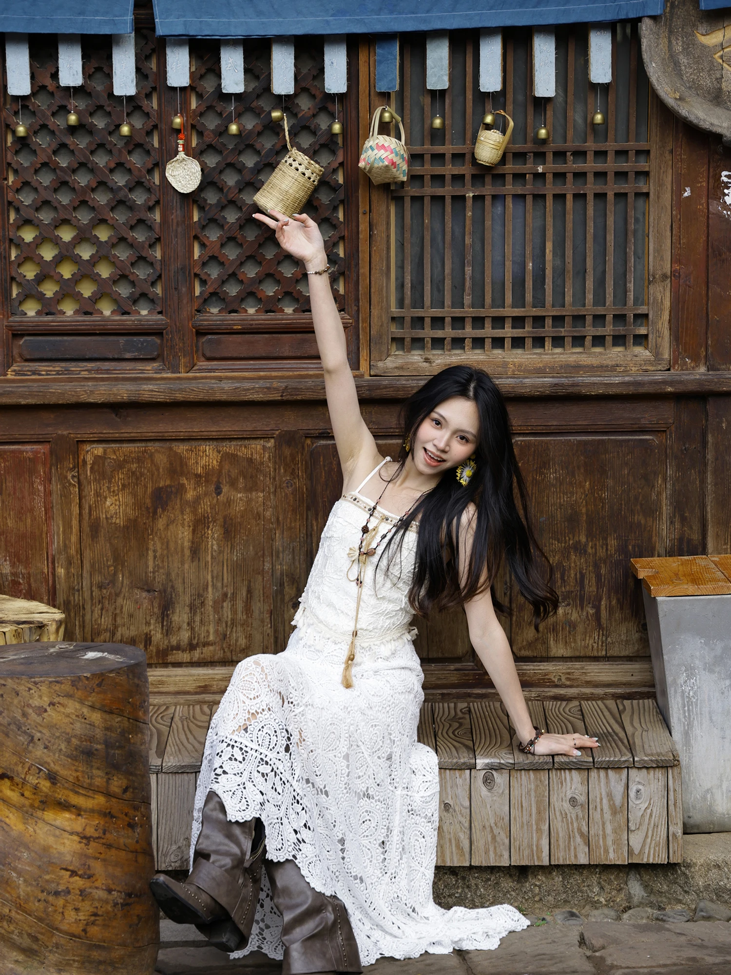 

Retro Bohemian Embroidered Hollow Knitted Half Skirt Vacation Style Loose Waist Midi Skirt Breathable Skin-friendly Lace Fabric