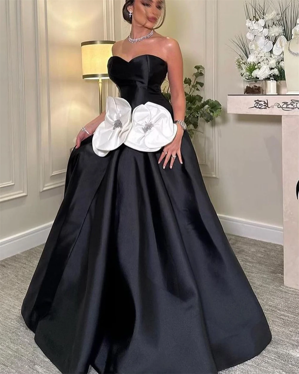 Customized Formal Dress Evening Saudi Arabia Strapless A-line Floor Length Skirts Sleeveless 3D Flower Bespoke Occasion Dresses