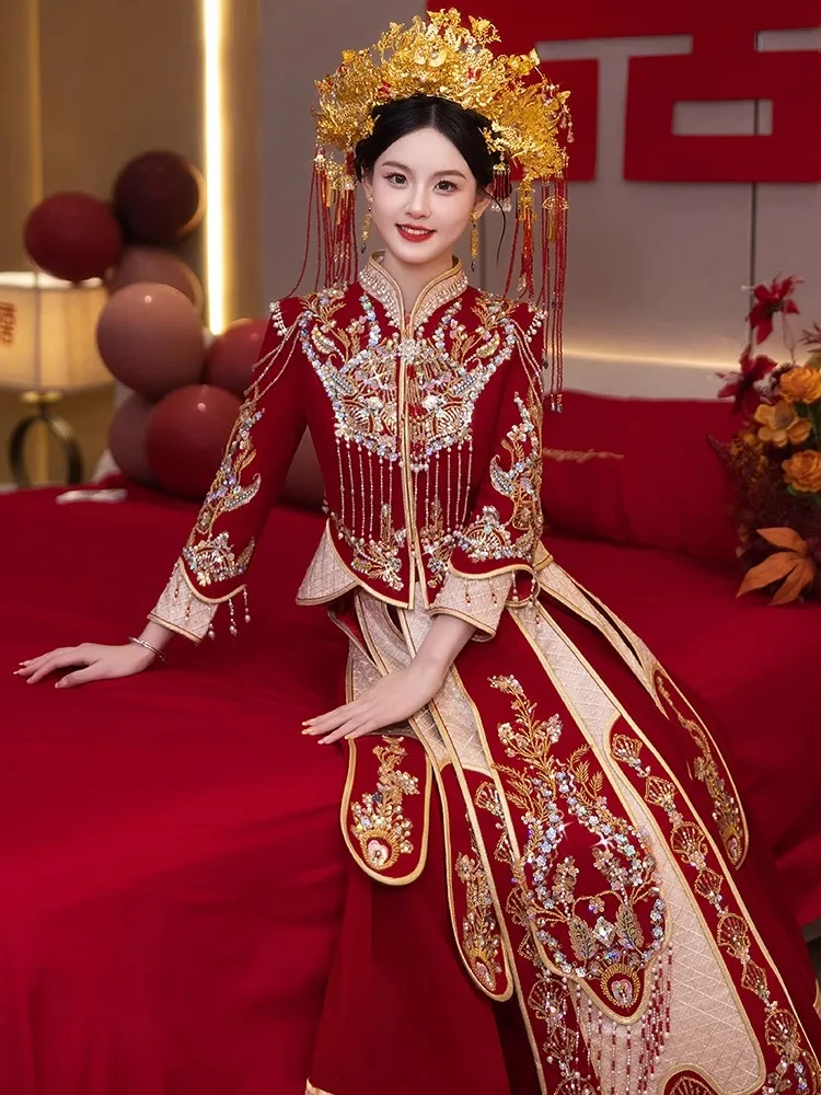 

Женский традиционный китайский костюм YuYa малого размера: пальто с драконом и фениксом для зимней свадьбы