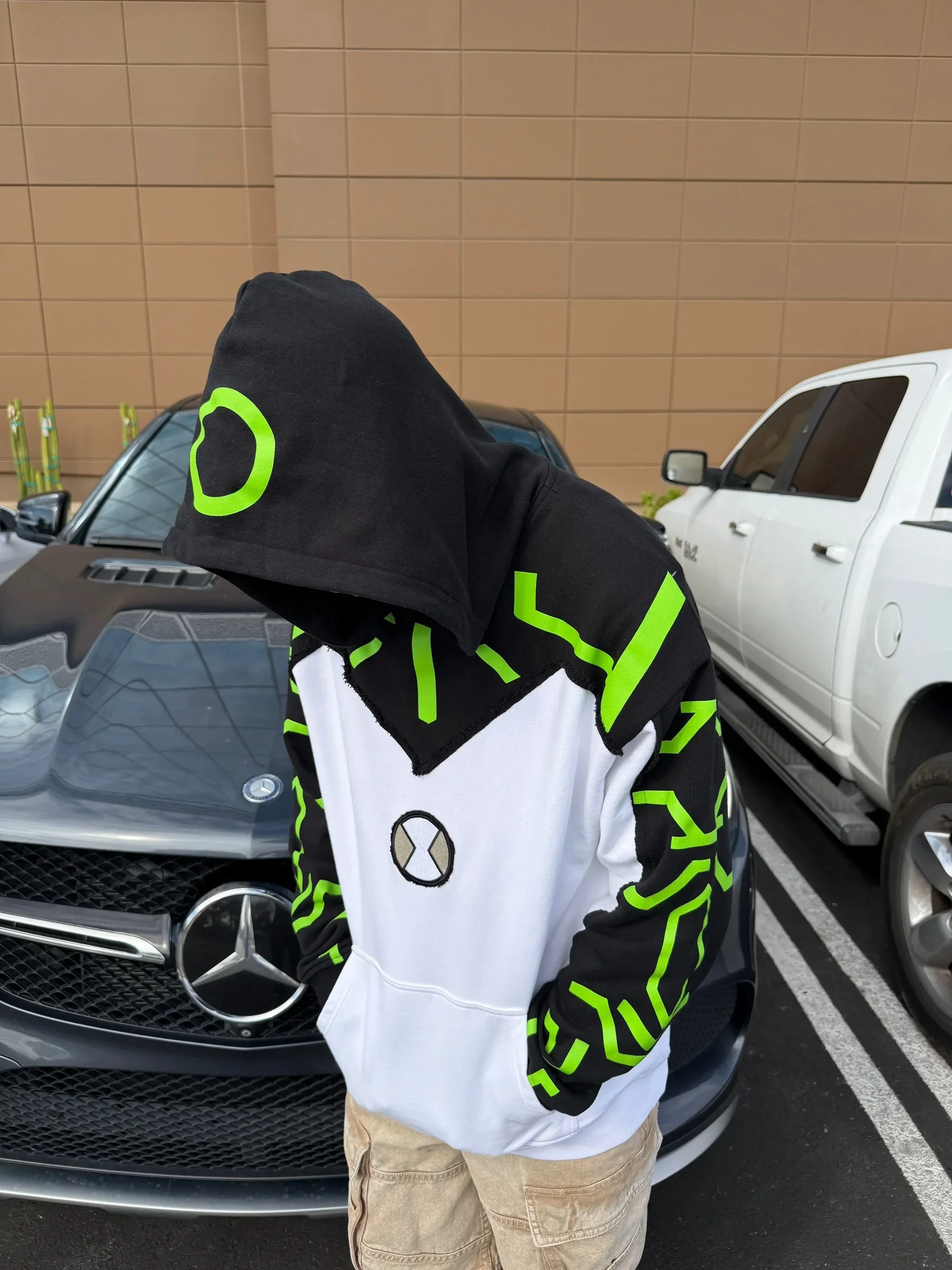 Upgrade Alien Patchwork Embroider Hoodies Women Casual Sweatshirt American Streetwear Comic Convention Unisex Anime Hoodie