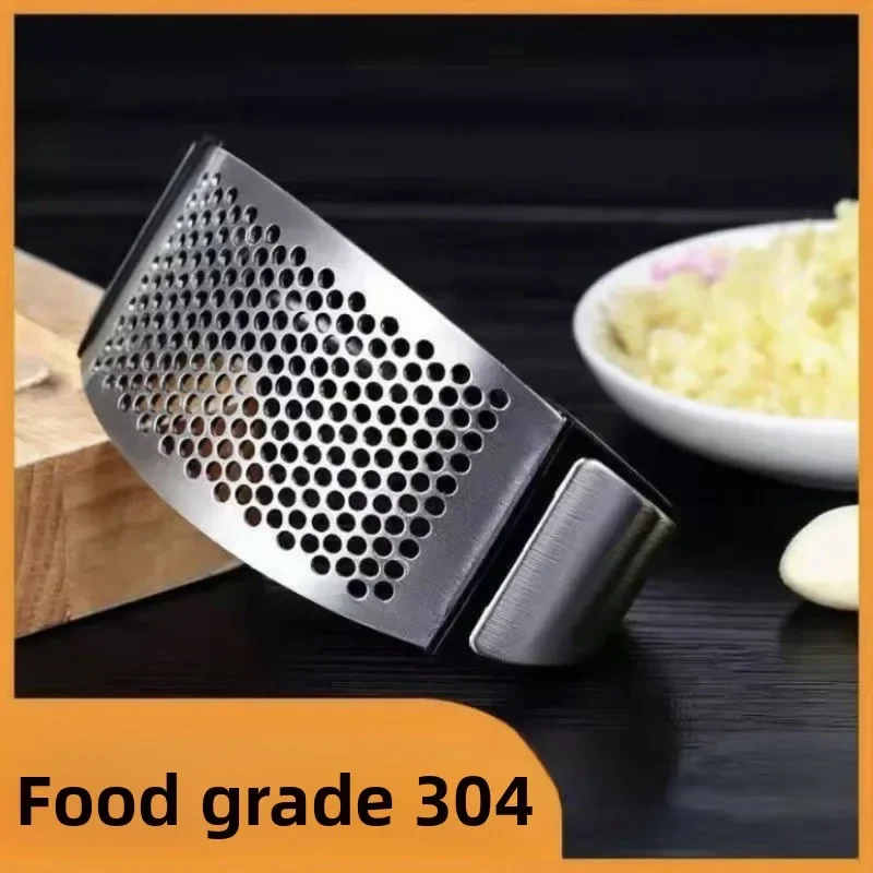 

Self-Cleaning Garlic Crusher-304 Stainless Ring Press | Professional Paste Texture|1.2mm Thick Heavy Duty & Corner-Free Design