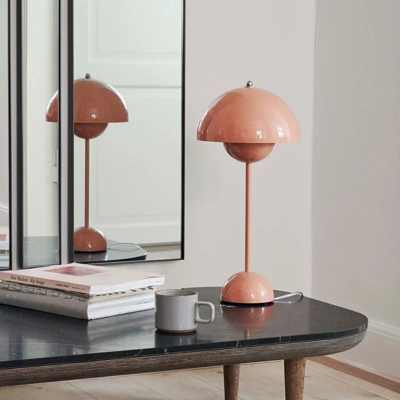 Lampe de bureau Macaron Bud LED, lumière de chambre à coucher, étude, lecture rétro, décoration de la maison, moderne danois, plus lent