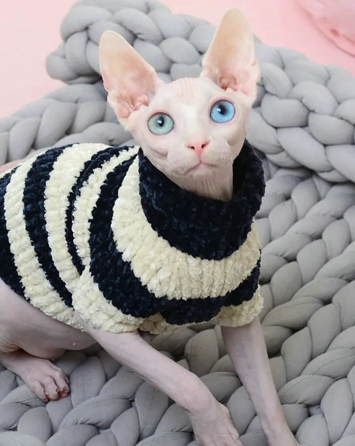 Cat Clothing Fall Winter Warm Sphinx Hairless Cat Clothes Silver Fox Wool Fabric Four-legged Pet Coat