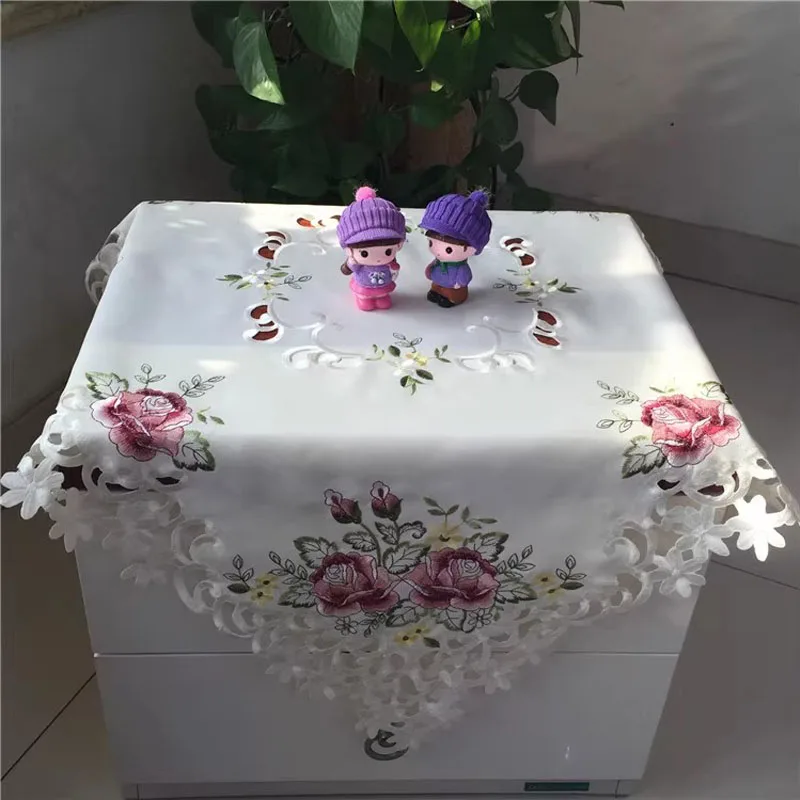 Mantel cuadrado de satén con bordado de flores, cubierta de mesa de boda, mantel de cocina, Decoración de mesa de Navidad, accesorio de Europa