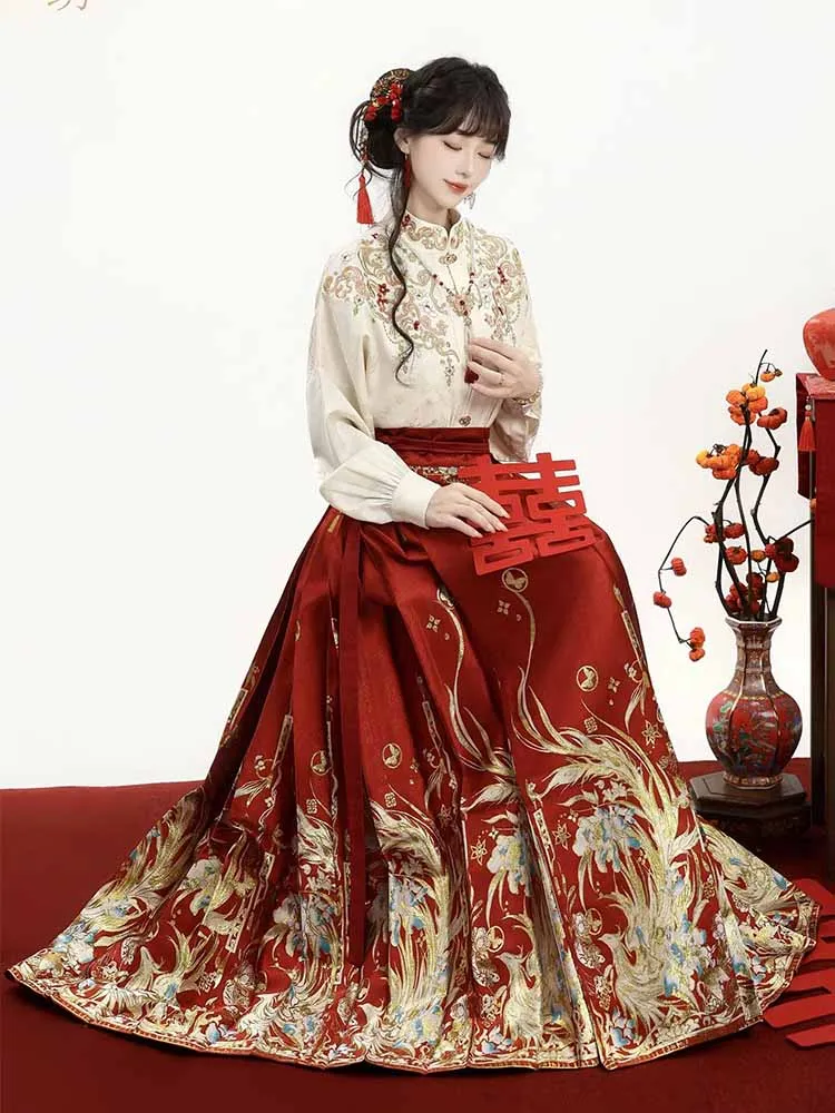 Ming Dynasty Hanfu Horse Face Skirt Women Spring Pleats Skirt  Chinese Style Embroidery Weaving Gold Black Red Hanfu Skirt Shirt