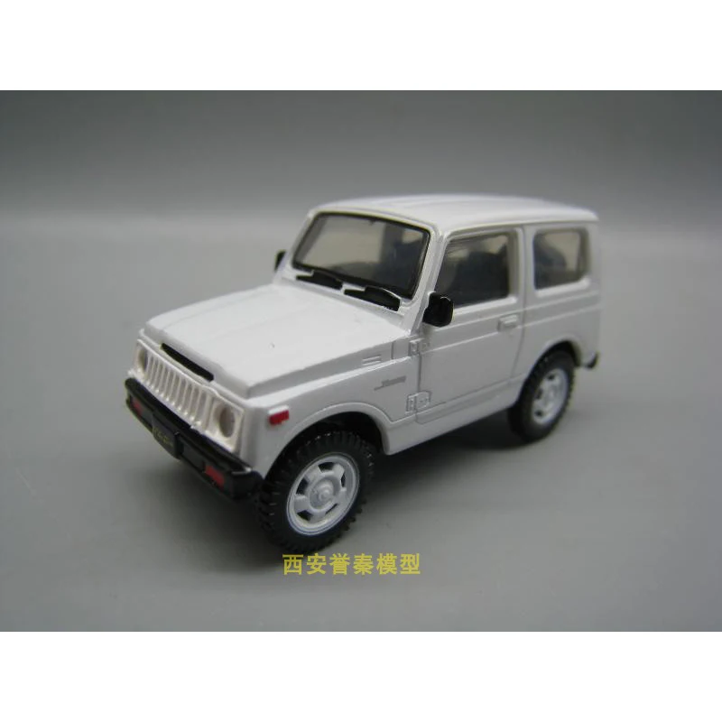 Aoshima 1/64 Suzuki Jimny 4X4 suv SUV Plastic car model 5.5cm Twist egg