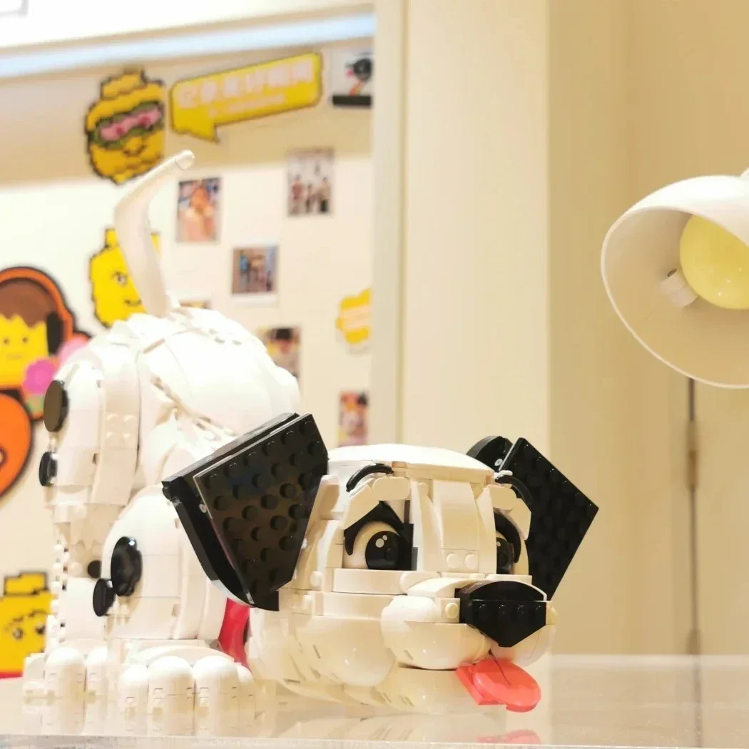 كلب أبيض بنقاط سوداء 43269 مجموعات مكعبات بناء متوافقة مع جزيئات ليغو مناسبة لهدايا عيد الميلاد 1722 قطعة #4