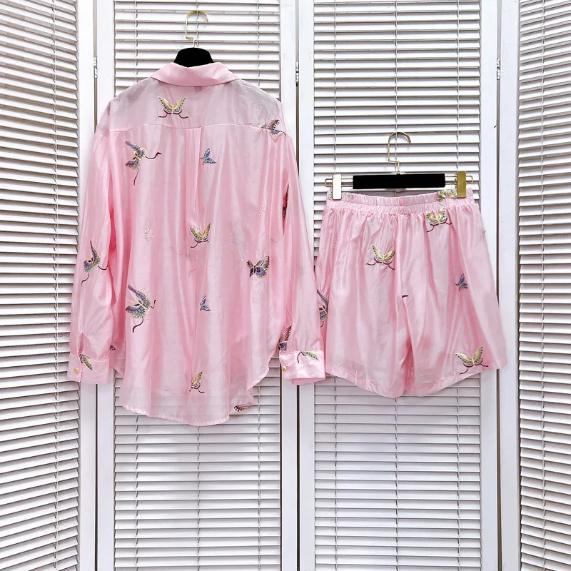 2024 Summer New Embroidery Light Pink Shirt Shorts Suit Women Classic Butterfly Decorative Buttons Shirts Top Shorts 2-Piece Set