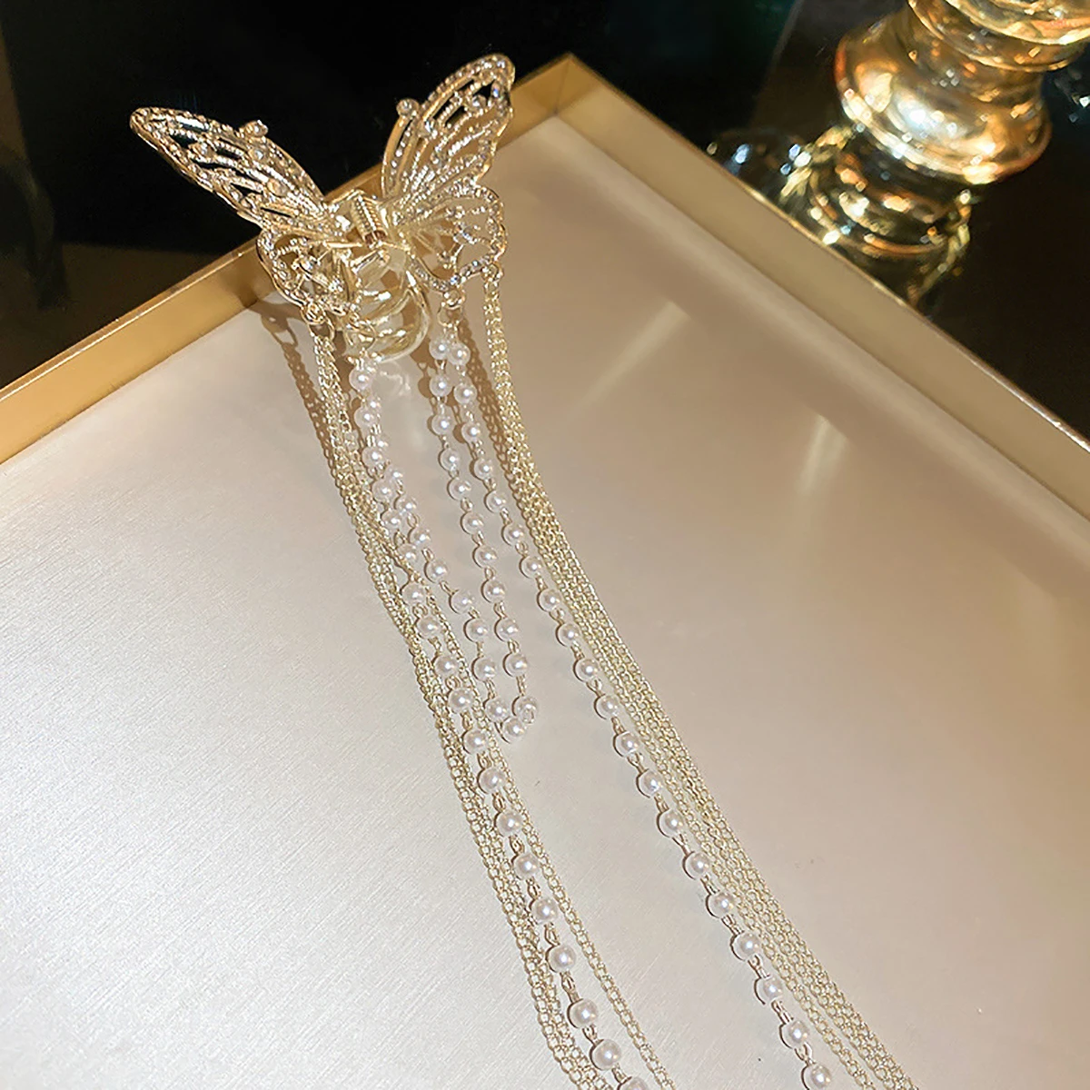 Super Fairy Butterfly Tassel Clip Hollow Pearl Rhinestone Hair Clamp Back Of The Head Shark Clip Temperament Headgear Gifts image 5