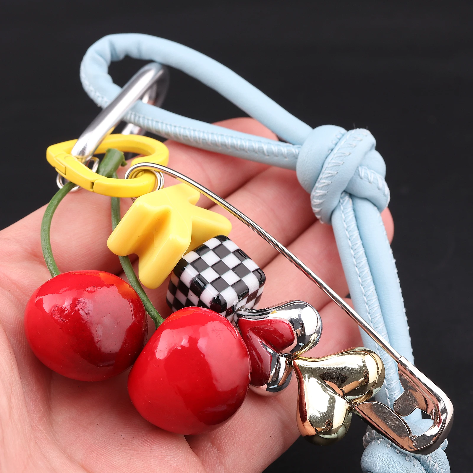 Y2k Tali Pendek Kulit PU Alfab - Monogram Keychain Leather ulasan dan harga
