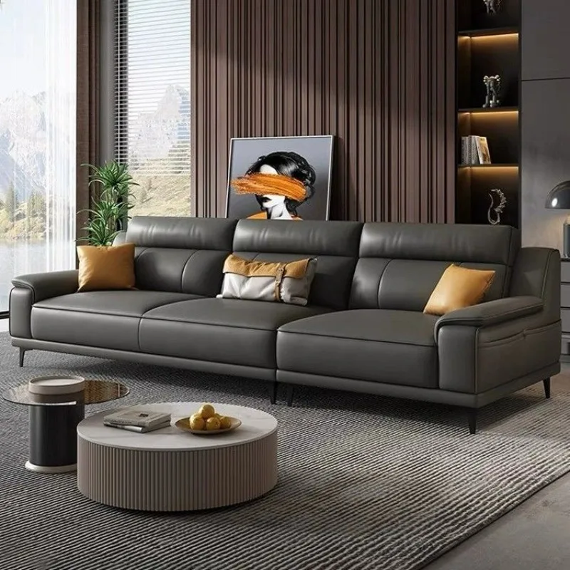 Einfaches Ledersofa aus echtem, importiertem Rindsleder der ersten Schicht