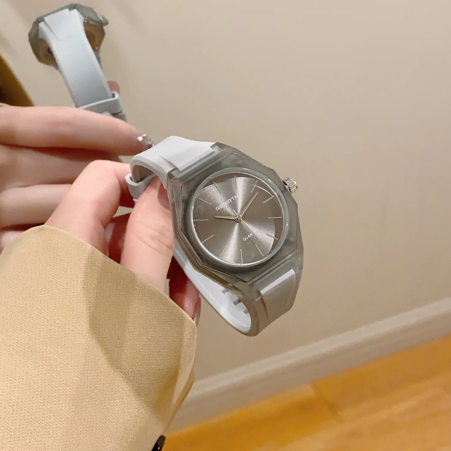 Modische Sport-Armbanduhr mit Silikonarmband, Analoger Quarzmechanismus, Schlichte Skala, Damen-Armbanduhren, Lässige Unisex-Uhren, Studenten- und Paaruhren – Detail 10
