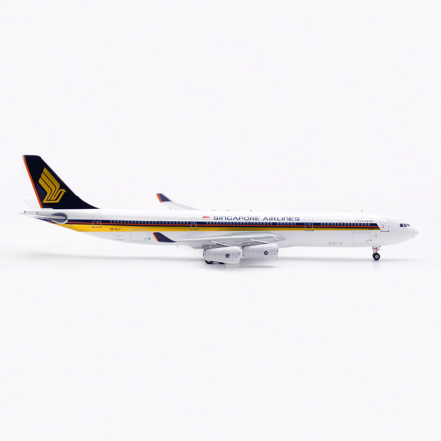 AV4317 Aereo da collezione in lega Regalo Aviazione 1:400 Singapore Airlines Airbus A340-300 Modello di aereo pressofuso 9V-SJJ e trattore
