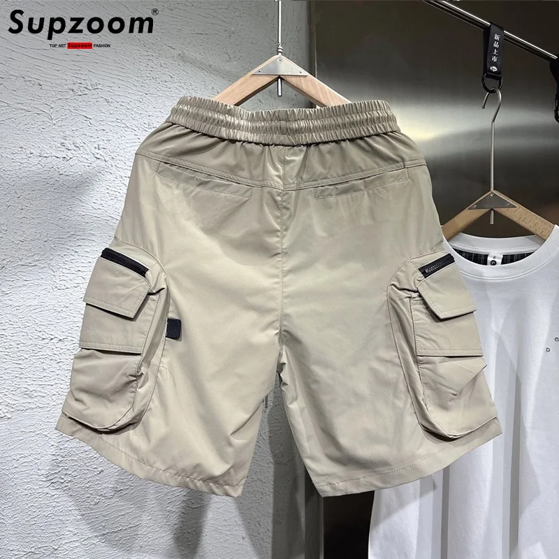 Supzoom New Arrival Top Fashion Summer Loose Casual Belt Design High Street Trendy Stitching Pocket Cargo Shorts Men