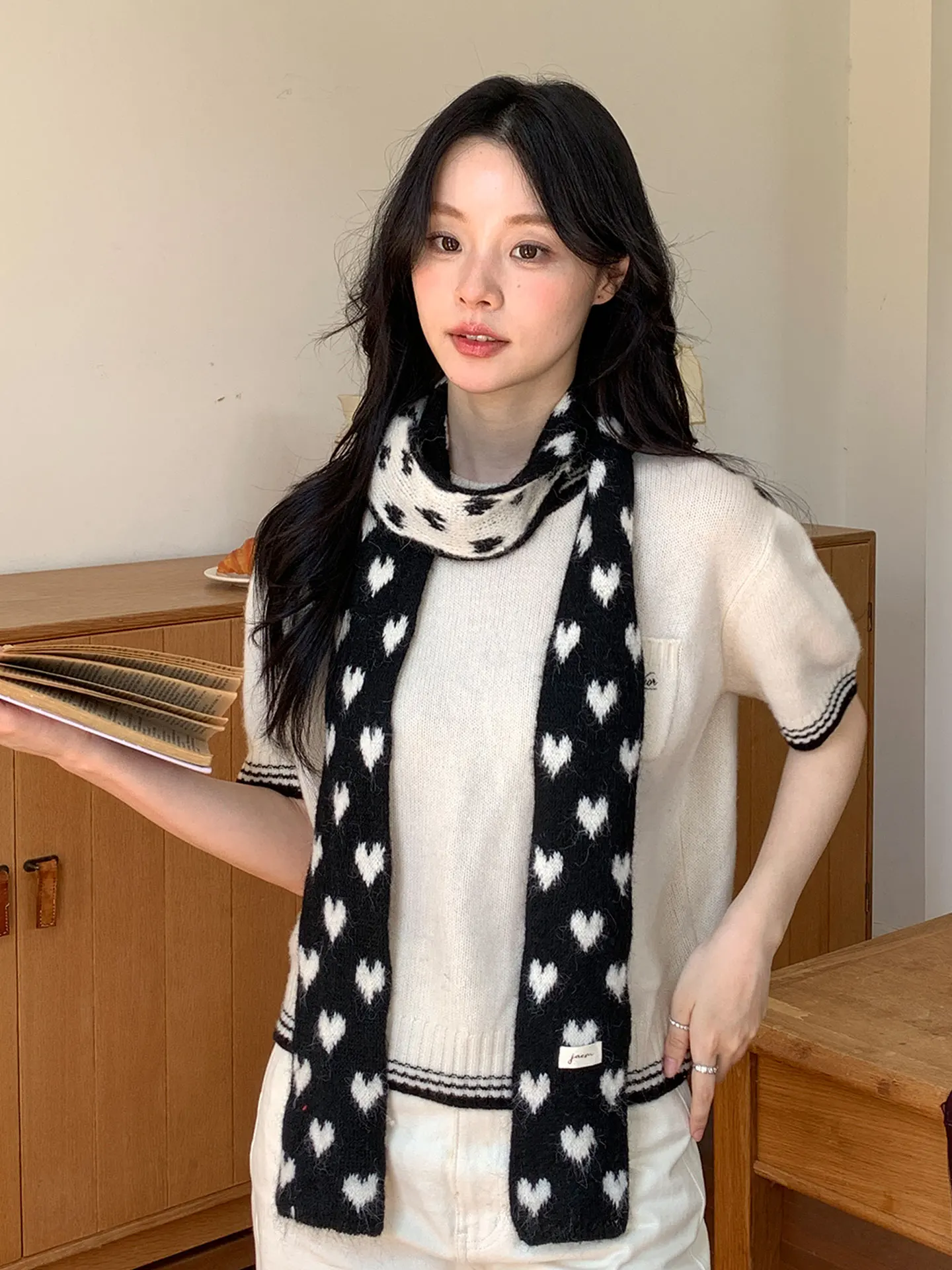 Korean Style Double Sided Color Block Heart Knitted Scarf Women's Fashion Versatile Warm Long Rectangle Neck Protection Scarf