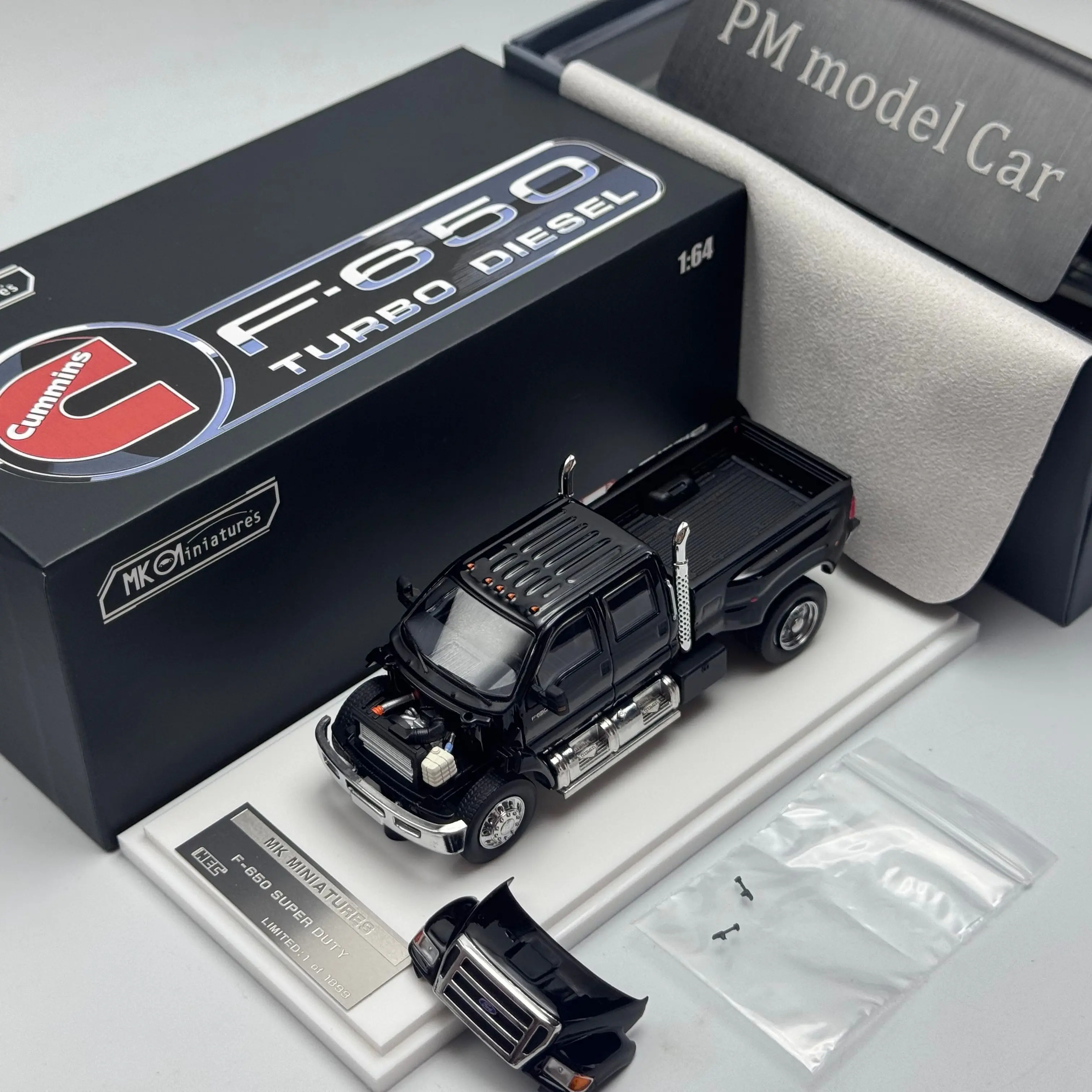 [In Stock] MK 1:64 Ford F650 Super Duty HEC Show Limited Edition Opening Alloy Diecast Model Car Collectible Gift