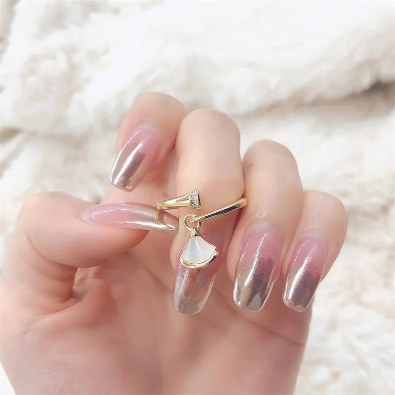 

Natural Shell Skirt with Opening, Simple Fan Shaped, Diamond Inlaid, Versatile, Adjustable Pendant, Ring, Female Ring