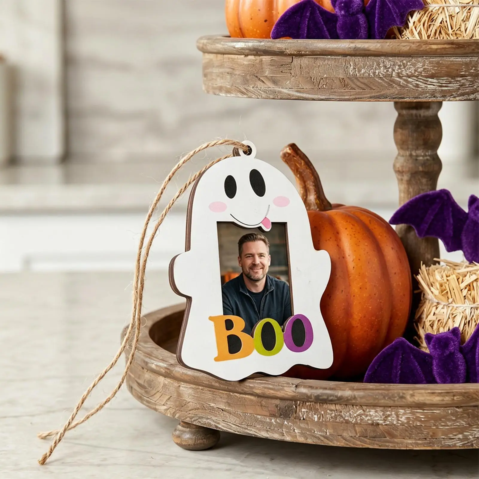 Ghost Shaped Picture Frame 5 Pieces Wooden Halloween Desk Decor Hangable Photo Frame Ornament For Homeowners Renters Home Office