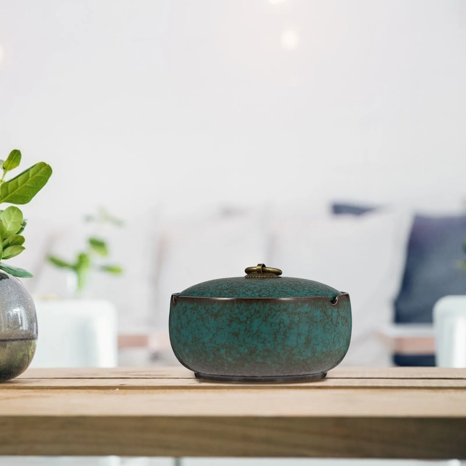 

Декоративная утолщенная пепельница-подставка для сигарет, стильное украшение для дома