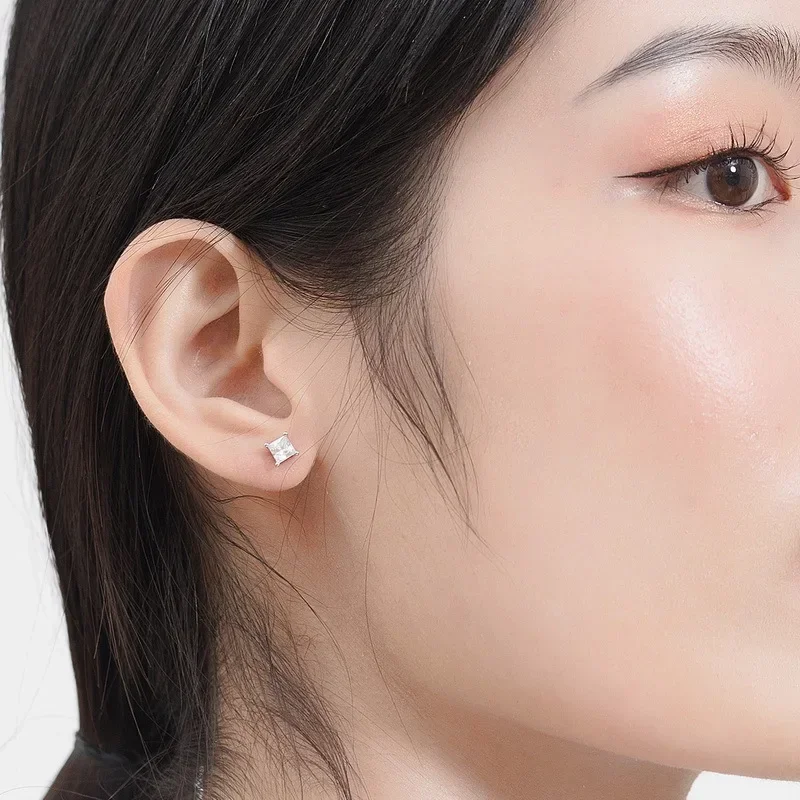 أقراط مويسانيتي مربعة من البلاتين عيار 18 قيراط مطلية بالفضة S925 أوروبية وأمريكية PT950، بسيطة وعصرية