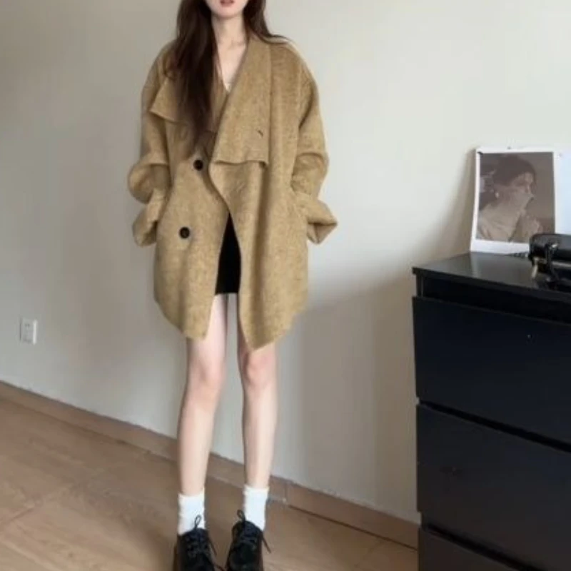 High-end Double-sided Wool Coat for Women, 2025 Autumn and Winter New Style, Elegant Slim-fit Loose Woolen Overcoat