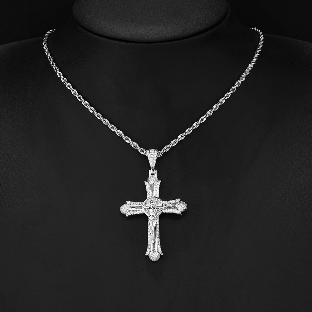 Iced Out Jesus Crucifix Cross Pendant Cubic Zirconia Men Hip Hop Necklace Religious Charm with Rope Chain Christian Jewelry Gift