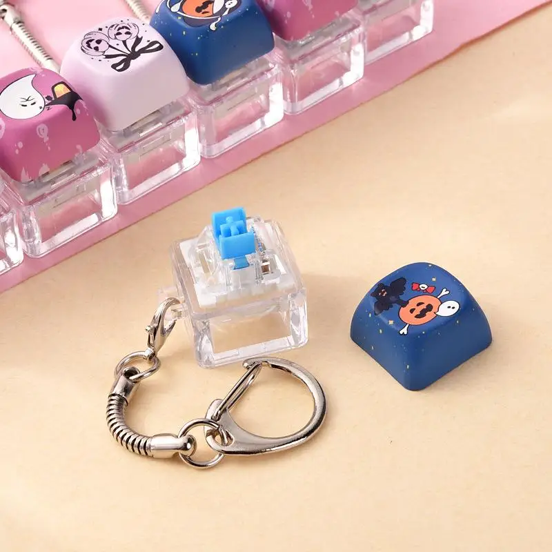 Halloween Mechanische Tastatur Schlüsselanhänger, Mini Fidget Finger-Spielzeug zur Stresslinderung als Geburtstagsgeschenk und Partyzubehör – Detail 4