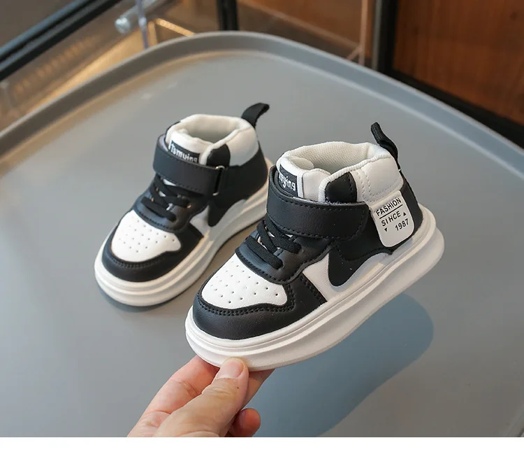 Lässige Kinder-Sneaker für Jungen und Mädchen, Herbst 2026 Neu, Rutschfeste Babyschuhe, Lauflernschuhe mit Gummisohle, Bequeme Passform für Kinder – Detail 17
