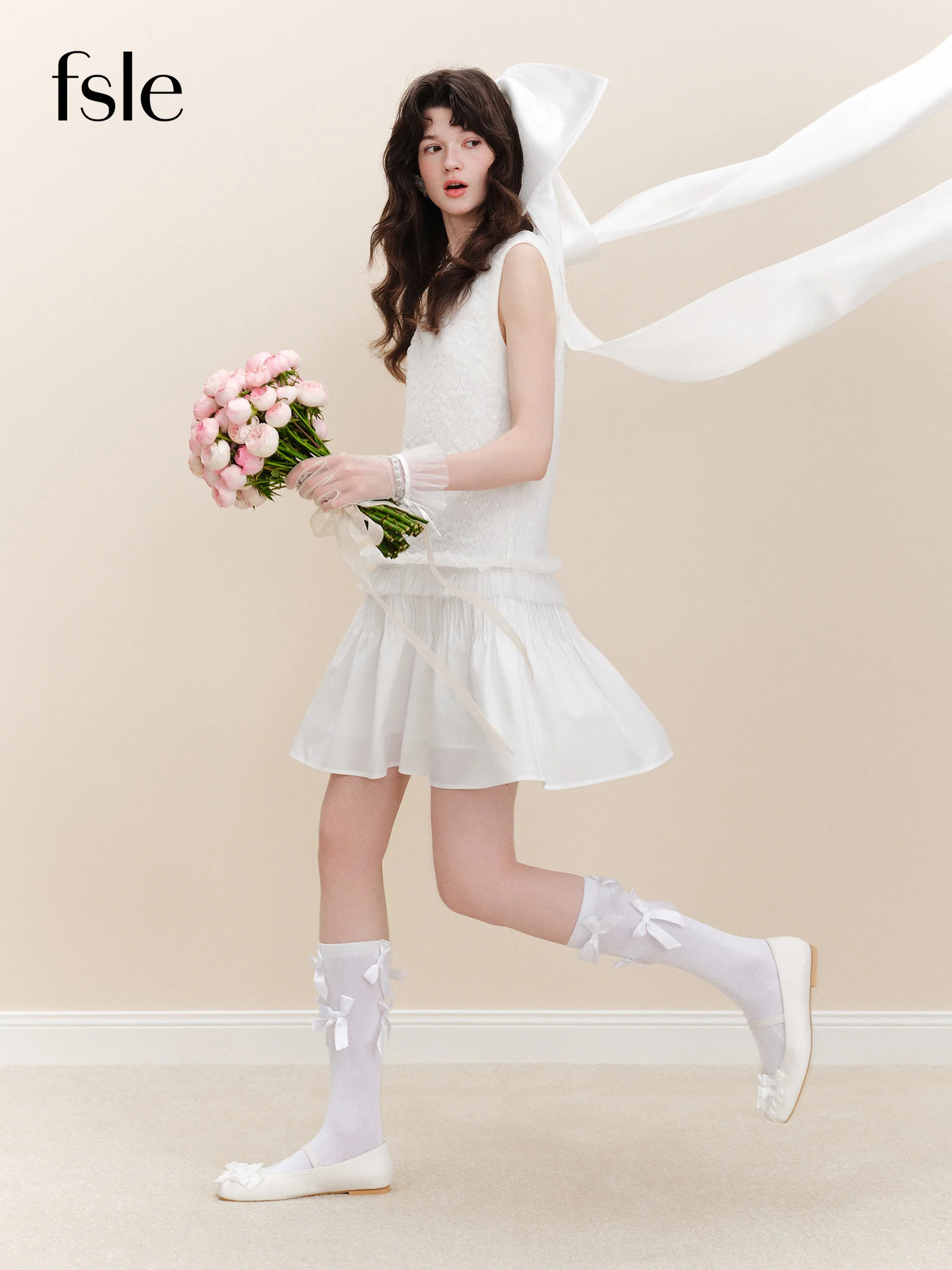 FSLE【L'amour Series】White Mesh Pleated A-Line Round Neck Short Dress Casual Flowy Midi Wedding Dress Summer Chic Outing Outfits