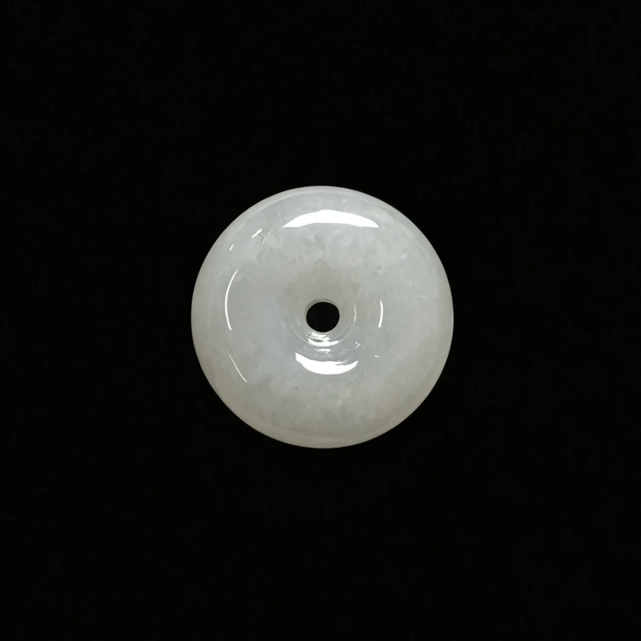 Myanmar Natural Jadeite Safety Buckle Men's and Women's Ice Glutinous Seed Safety Buckle Pendant