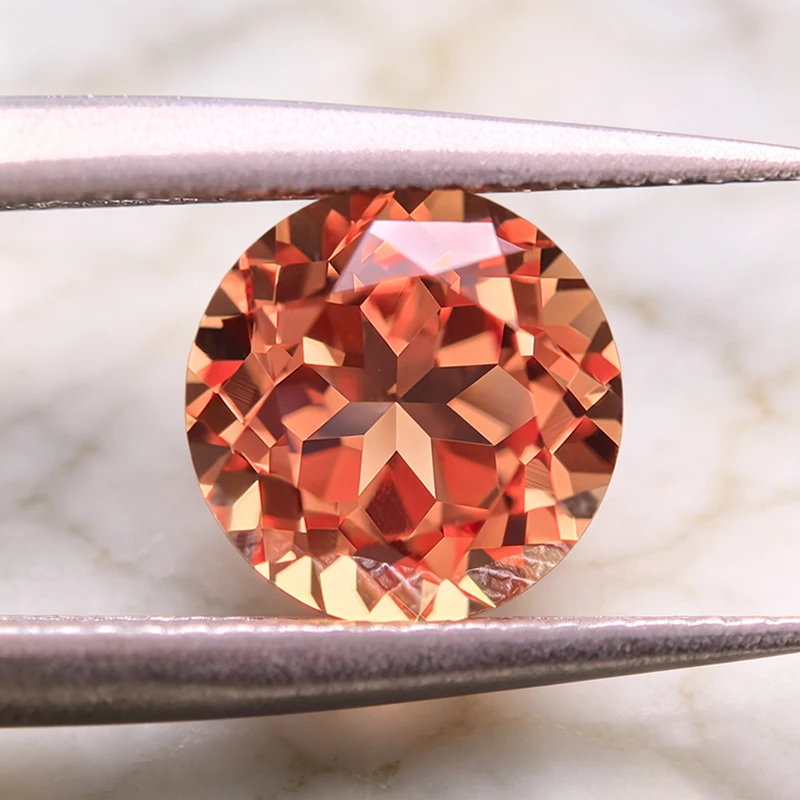 Hochwertiger Labor-Saphir in Orange, Rundschliff, Edelstein für Fortgeschrittene Schmuckherstellung von Ringen und Ohrringen, mit Wählbarem Zertifikat – Detail 5