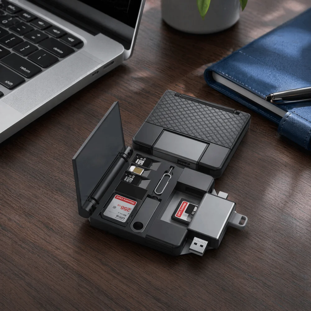 multifunctional-otg-card-reader-type-c-interface-universal-card-reader-storage-box-7-in-1-quickly-transmit-memory-card-reader