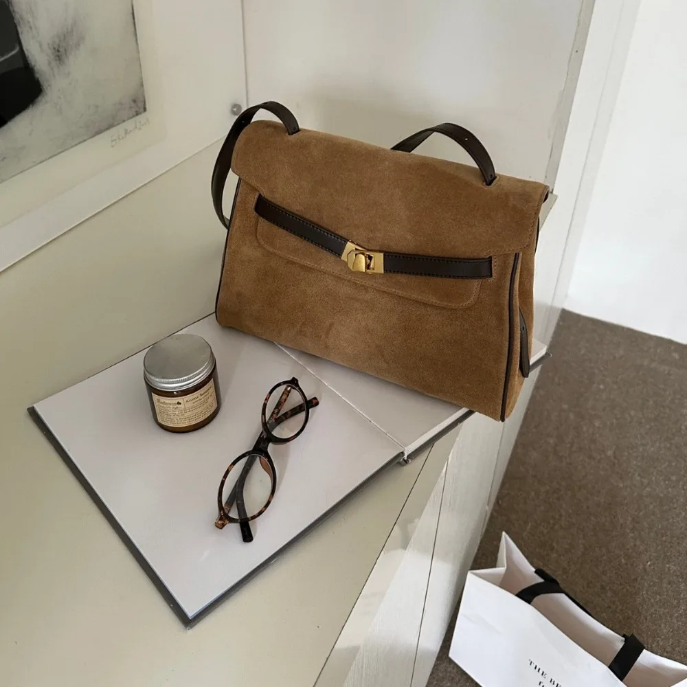 Niche Splicing Matte Cowhide Retro Mailman Bag Casual Commuting Single Texture Unique Fashion Shoulder Underarm Crossbody Flip
