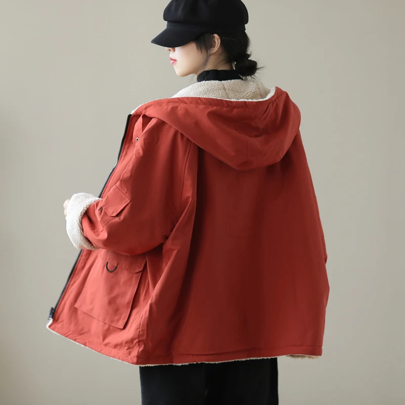 خريف شتاء نمط جديد سترة مبطنة بالقطن النسخة الكورية المرأة فضفاضة الترفيه مقنعين جيب موضة معطف متعدد الاستخدامات