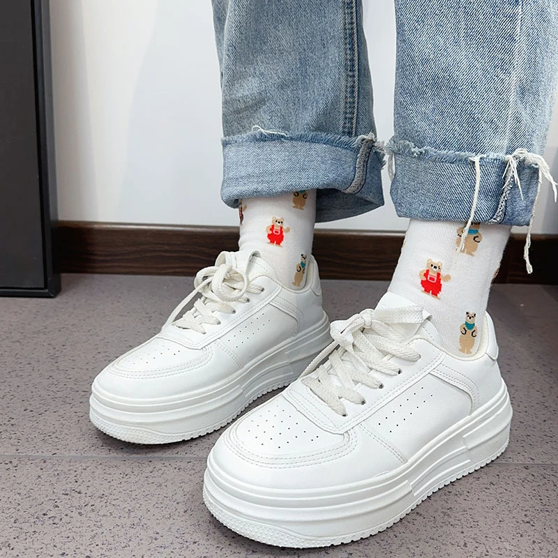 Good Quality Cartoon Elegant Lady Bear Women\'s Cute Socks Cotton Harajuku Style Woman Novelty Breathable Sox Christmas Gifts