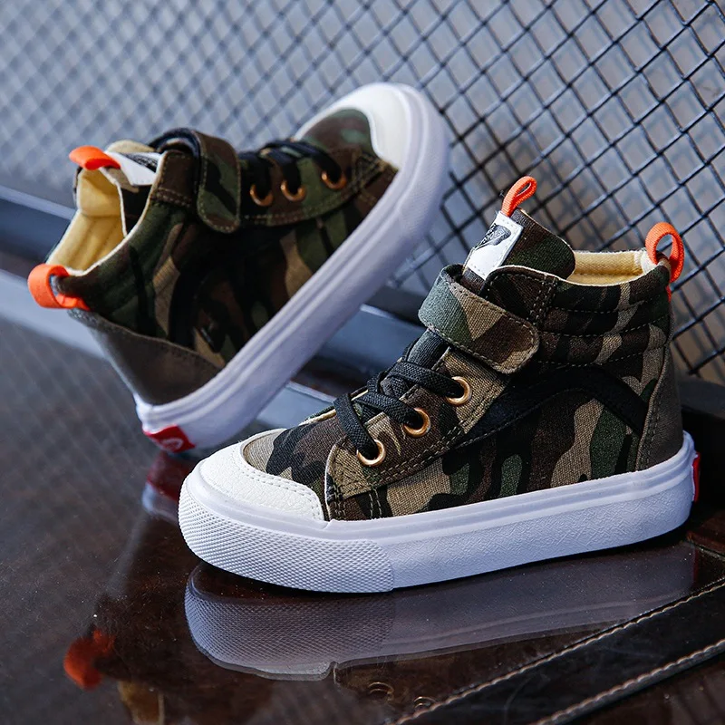 Bambini Camouflage Canvas High Top scarpe Casual traspiranti ragazzi ragazze moda fondo piatto antiscivolo scarpe da corsa sportive per bambini